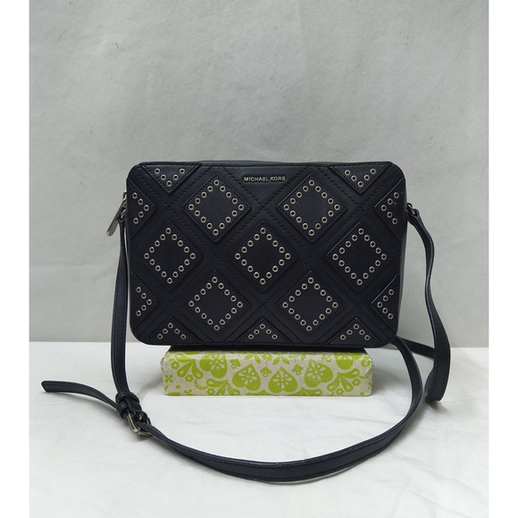 Michael Kors Jet Set Travel Black Leather Diamond Grommet Crossbody Bag - Picture 1 of 16